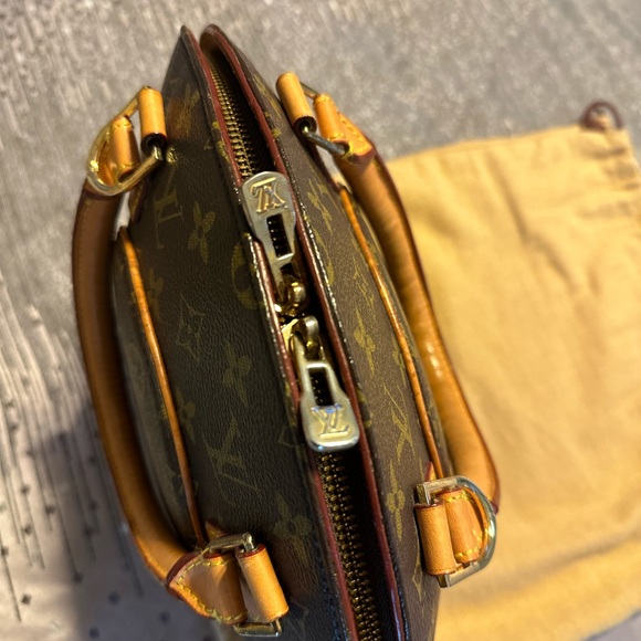 Louis Vuitton Bowling Bag Purse - Picture 10 of 12